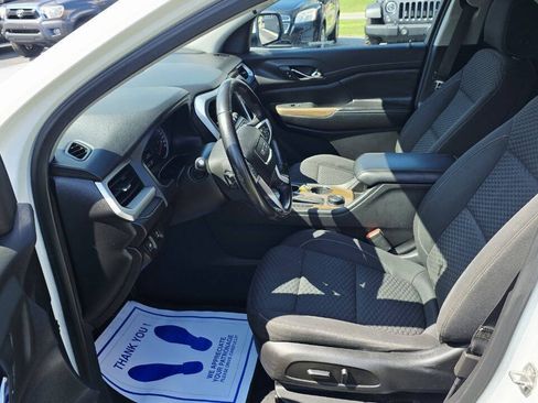 Used 2019 GMC Acadia SLE FWD image 10