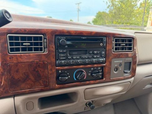 Used 2002 Ford F250 XLT RWD image 13