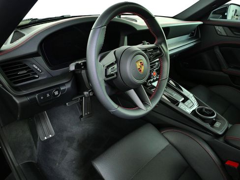 Used 2026 Porsche 911 Targa 4 GTS AWD/4WD image 4