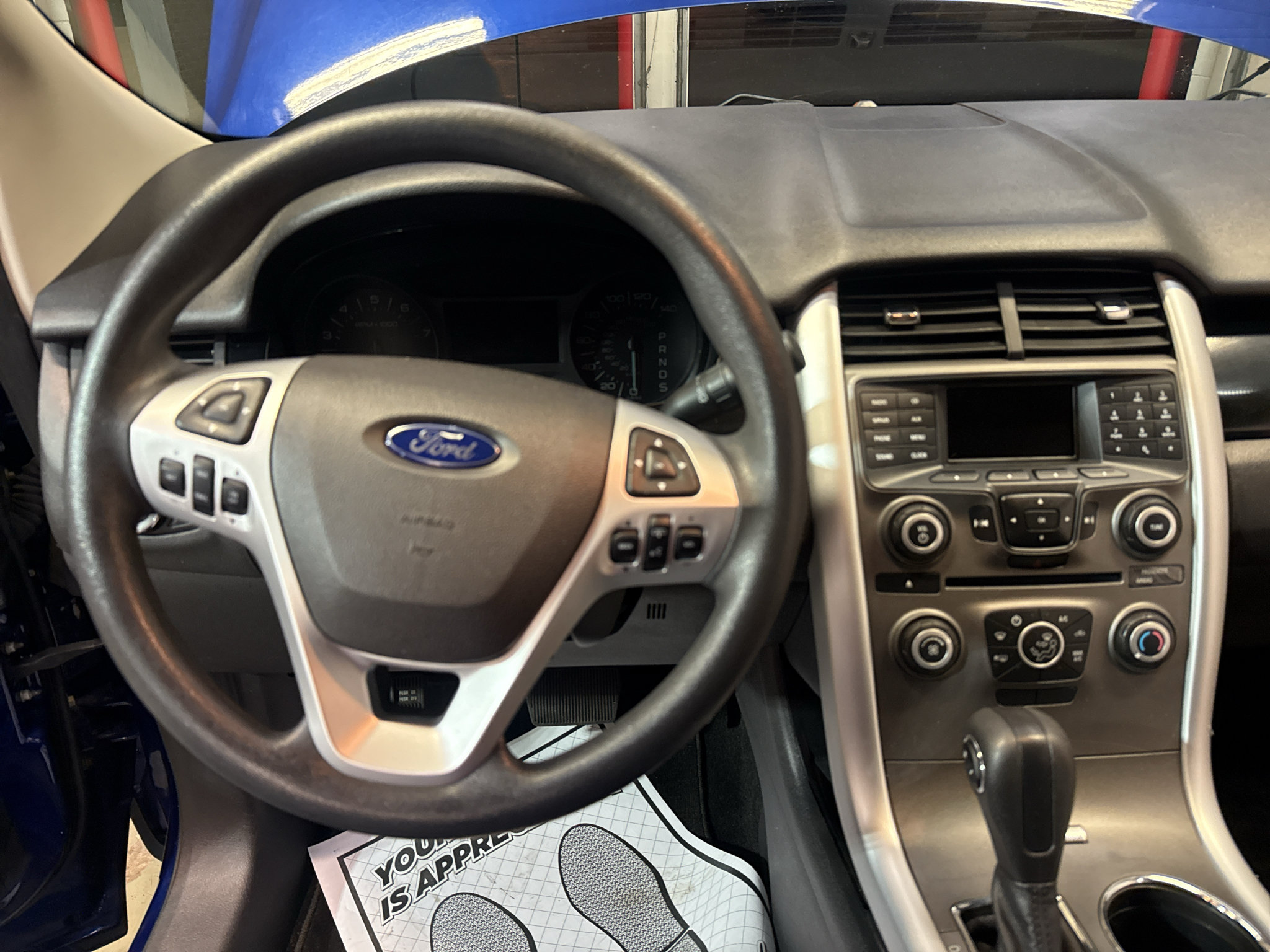 Used 2013 Ford Edge SE FWD image 17