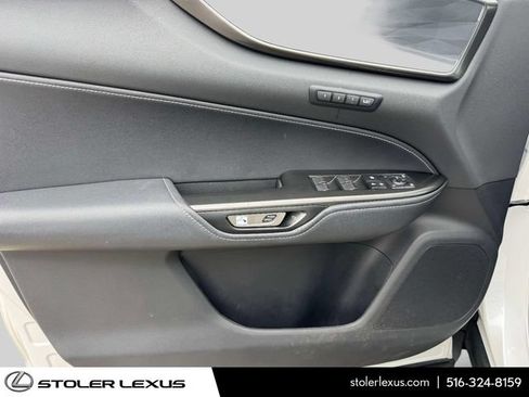 Used 2022 Lexus NX 250 FWD image 22