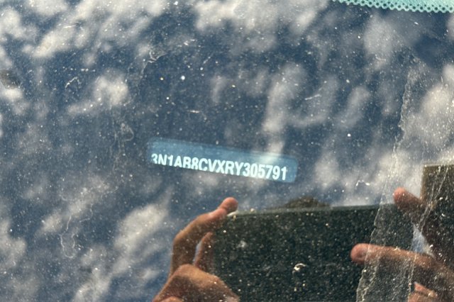 Certified 2024 Nissan Sentra SV FWD image 3