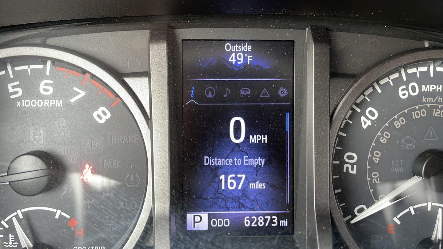 Used 2018 Toyota Tacoma TRD Off-Road w/ Technology Package AWD/4WD image 12