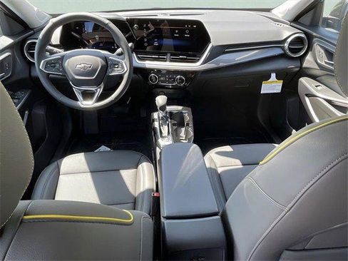 New 2025 Chevrolet Trax ACTIV w/ Driver Confidence Package image 23