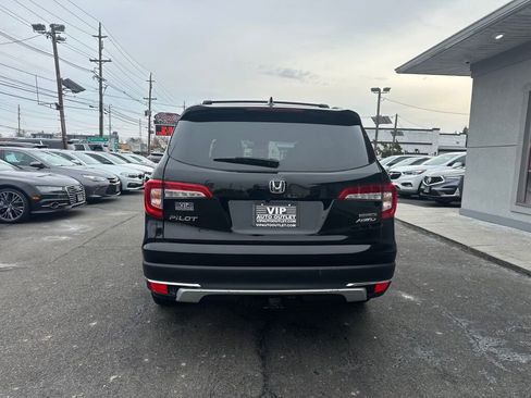 Used 2019 Honda Pilot Touring image 6
