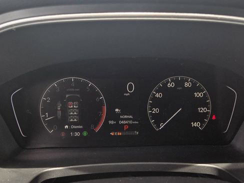 Used 2025 Honda Pilot Sport image 18