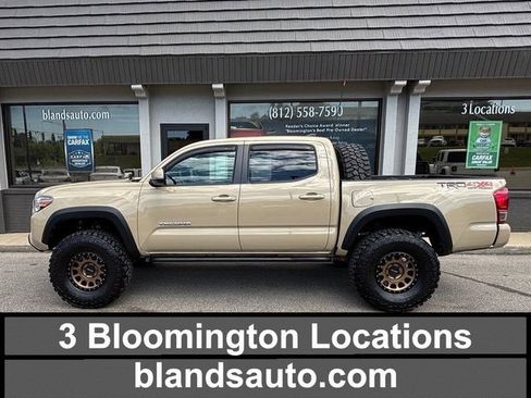 Used 2017 Toyota Tacoma TRD Off-Road w/ Premium & Technology Package image 1