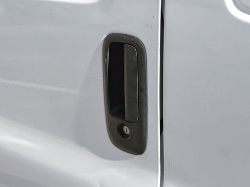 Used 2020 Chevrolet Express 2500 image 35