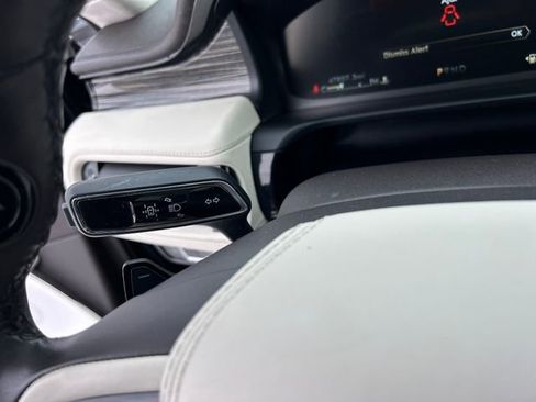 Used 2022 Lincoln Aviator Black Label Grand Touring image 16