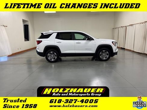 Used 2026 GMC Terrain Elevation FWD image 1