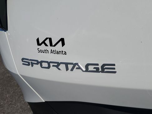New 2026 Kia Sportage EX image 7