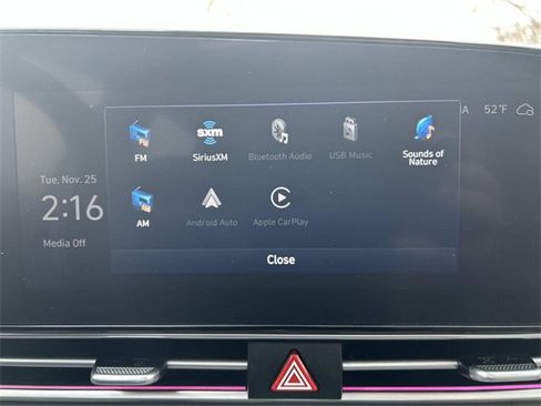 Certified 2024 Hyundai Elantra SEL w/ Convenience Package image 26