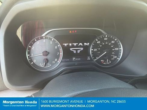 Used 2023 Nissan Titan Platinum Reserve w/ Moonroof Package AWD/4WD image 12