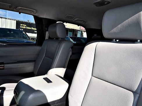Used 2013 Toyota Sequoia Platinum AWD/4WD image 16
