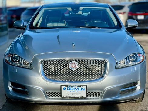 Used 2011 Jaguar XJ L image 40