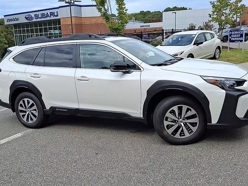 New 2025 Subaru Outback Premium w/ Popular Package #1A image 9