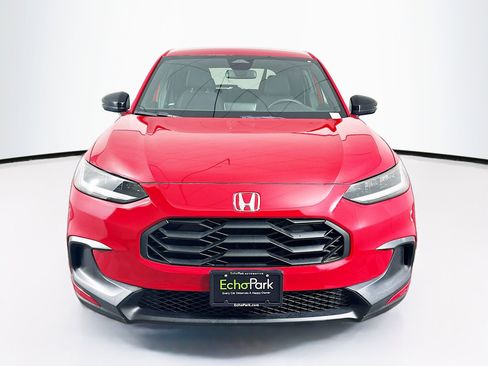 Used 2023 Honda HR-V Sport image 2