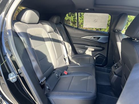 New 2026 Chevrolet Equinox EV LT AWD/4WD image 34