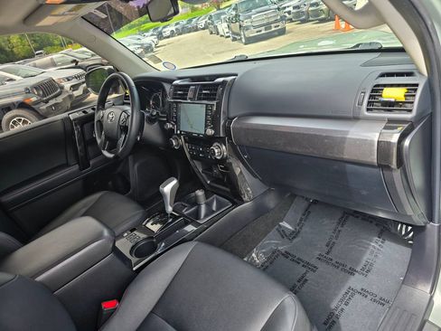 Used 2021 Toyota 4Runner TRD Pro AWD/4WD image 30