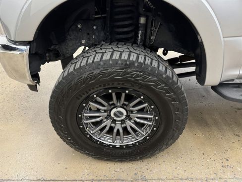 Used 2022 Ford F250 Lariat w/ Tremor Off-Road Package AWD/4WD image 7