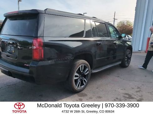 Used 2019 Chevrolet Suburban Premier image 3