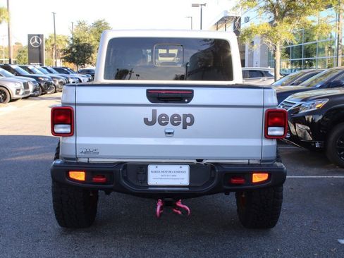 Used 2022 Jeep Gladiator Rubicon w/ Trailer Tow Package image 11