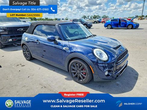 Used 2018 MINI Cooper S FWD image 5