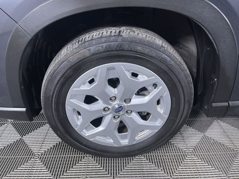 Used 2023 Subaru Forester image 24