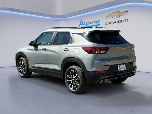 Used 2023 Chevrolet TrailBlazer ACTIV w/ Convenience Package FWD image 3