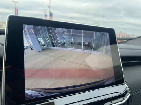 New 2026 Jeep Compass Latitude image 12