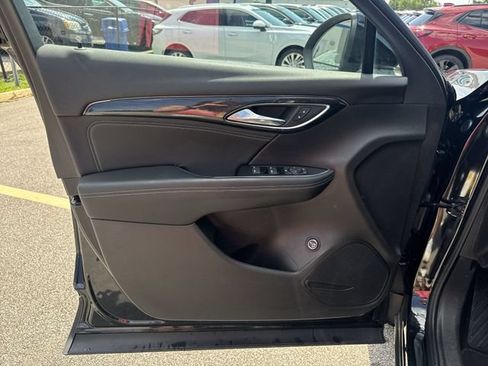 Used 2023 Buick Envision Preferred FWD image 21