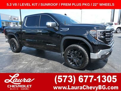 Used 2025 GMC Sierra 1500 SLT w/ SLT Premium Plus Package