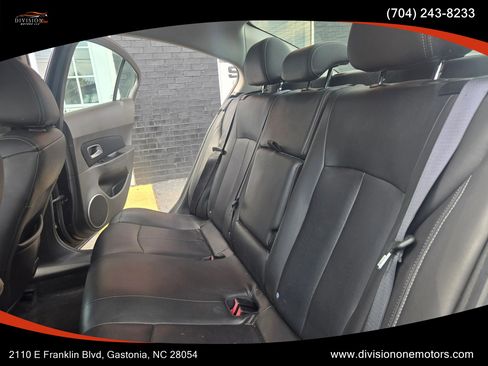 Used 2011 Chevrolet Cruze LTZ FWD image 6