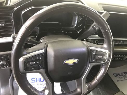 Used 2022 Chevrolet Silverado 1500 LT image 9
