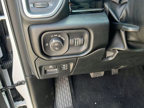 New 2026 RAM 1500 Laramie w/ Night Edition AWD/4WD image 23