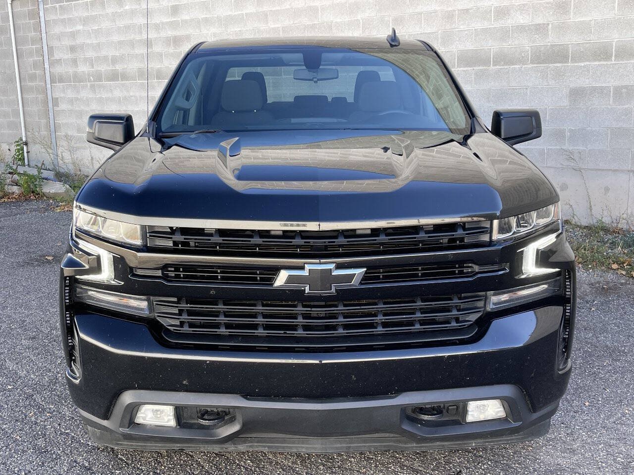 Used 2022 Chevrolet Silverado 1500 RST AWD/4WD image 2