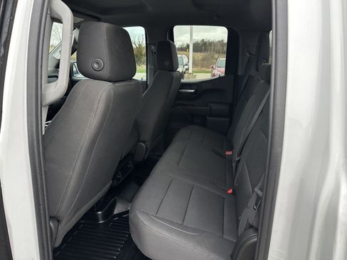 Used 2023 GMC Sierra 1500 Pro w/ Pro Value Package image 11