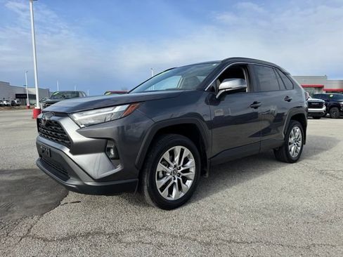 Used 2024 Toyota RAV4 XLE Premium image 2