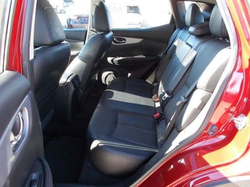 Used 2020 Nissan Rogue Sport SL w/ Premium Package image 13