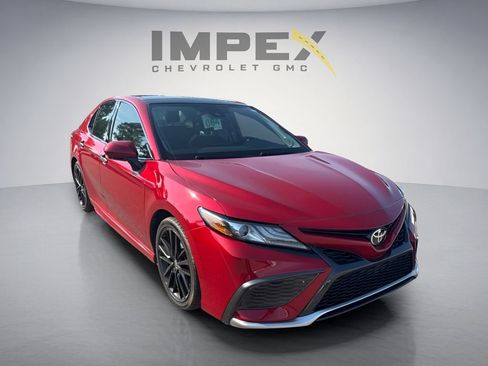 Used 2021 Toyota Camry XSE w/ Navigation Package FWD image 7