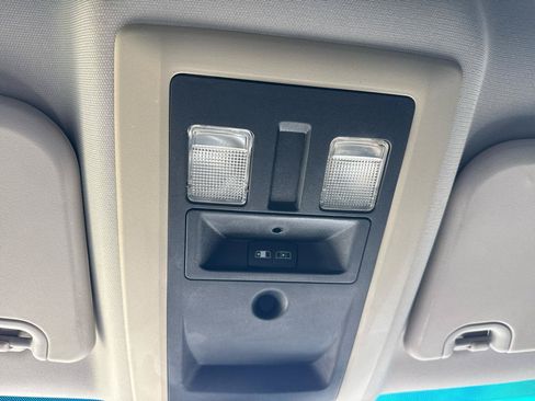 Used 2010 Dodge Ram 1500 Truck SLT RWD image 36