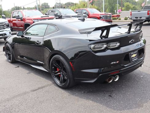 Used 2022 Chevrolet Camaro ZL1 RWD image 3