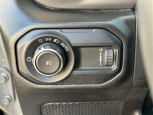 Used 2023 Jeep Wrangler Sport S image 16