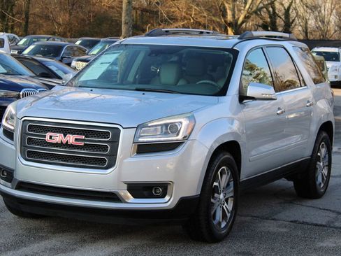 Used 2016 GMC Acadia SLT w/ Open Road Package image 3