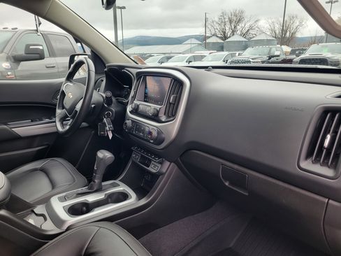 Used 2021 Chevrolet Colorado ZR2 w/ Colorado ZR2 Bison Edition image 21
