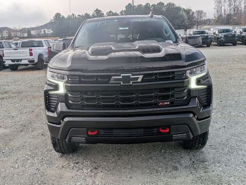New 2026 Chevrolet Silverado 1500 LT Trail Boss w/ Convenience Package II AWD/4WD image 2