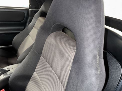 Used 2003 Toyota MR2 image 18