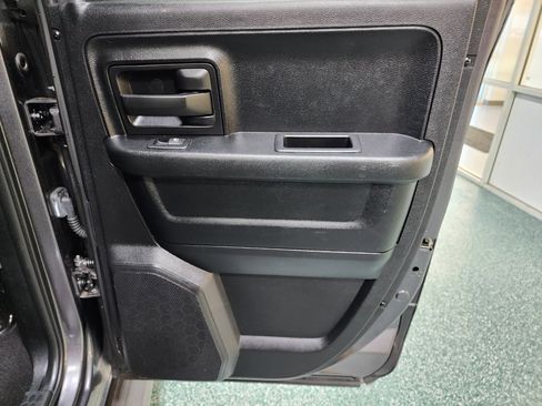 Used 2019 RAM 1500 Express w/ Wheel & Sound Group image 23