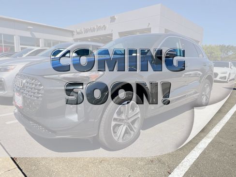 Used 2026 Audi Q5 Premium AWD/4WD image 1