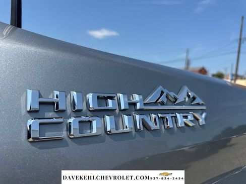 Used 2025 Chevrolet Silverado 3500 High Country w/ High Country Premium Package AWD/4WD image 55